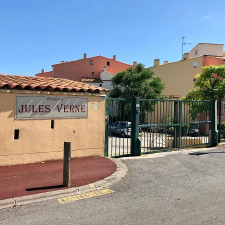 C19 Jules Verne * Agde