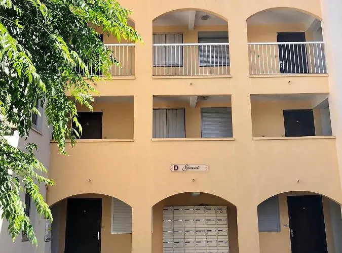 C19 Jules Verne * Agde